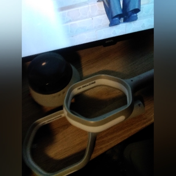 Sharper image/ Space pong - Picture 2 of 3